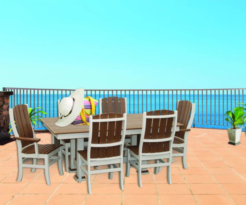 Universal Dining Collection