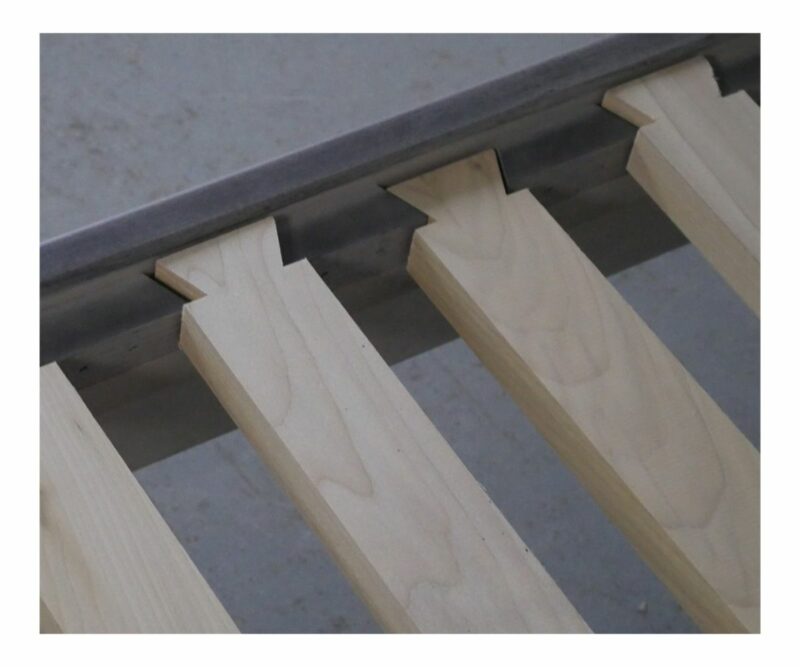 Detail of our 16 slat Platform System